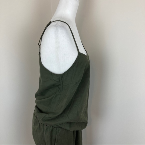 Motherhood Maternity Army Green Cargo Jumpsuit NWT - Picture 6 of 15
